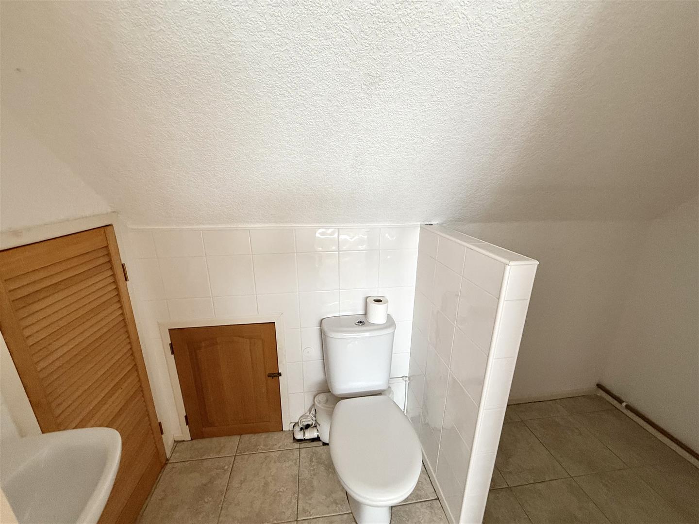 Venables Close, Fforestfach, Swansea, SA5 5BY